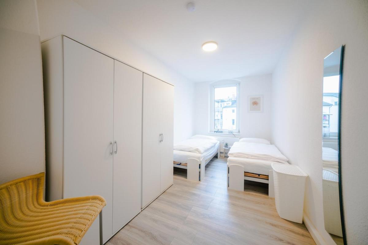 Ferienwohnung Laura In Gera Fuer Bis Zu 4 Personen - Neu Renoviert المظهر الخارجي الصورة