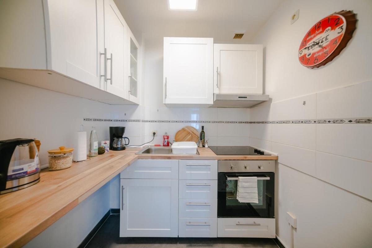 Ferienwohnung Laura In Gera Fuer Bis Zu 4 Personen - Neu Renoviert المظهر الخارجي الصورة